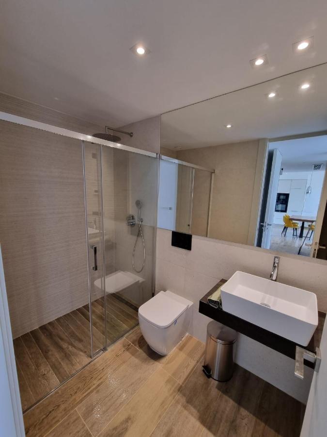 Nice 2 Bedroom Bali Apartment With Sea Views Торрев'єха Екстер'єр фото